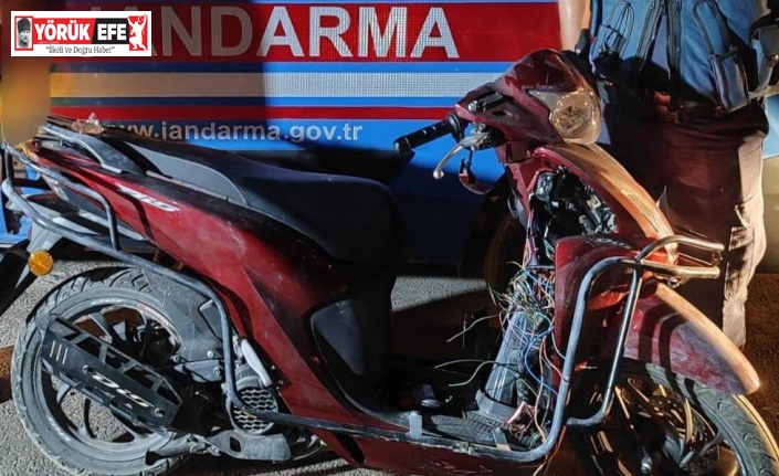 Motosikleti bırakıp kaçtı, her yerde aranıyor