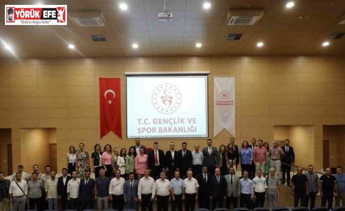 Aydın Gençlik ve Spor İl Müdürlüğü yeni döneme hazırlık toplantısı gerçekleştirdi