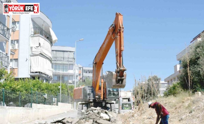 Ege Mahallesi yeni yollarına kavuşuyor