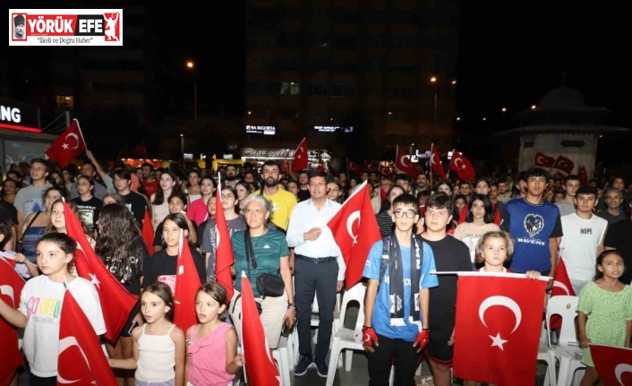 Nazilli’de şampiyonluk coşkusu meydanlara sığmadı