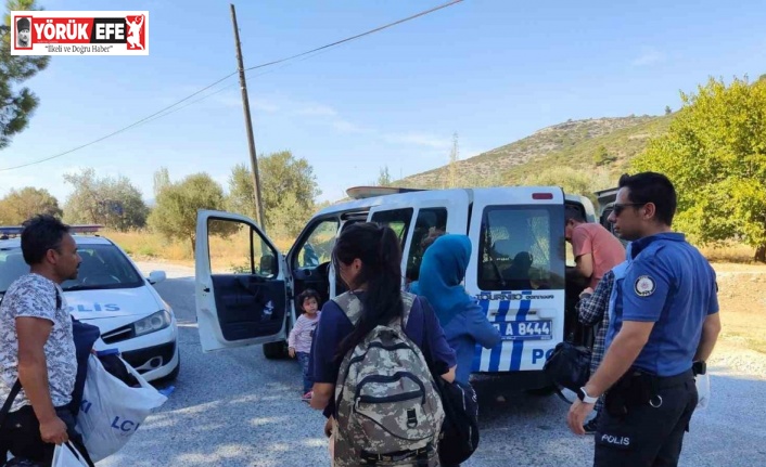 Organizatörleri beklerken karşılarında polisi buldular