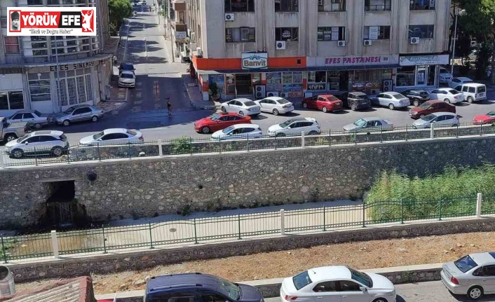 Söke Çayı temizliği CHP ve Ak Parti’yi karşı karşıya getirdi