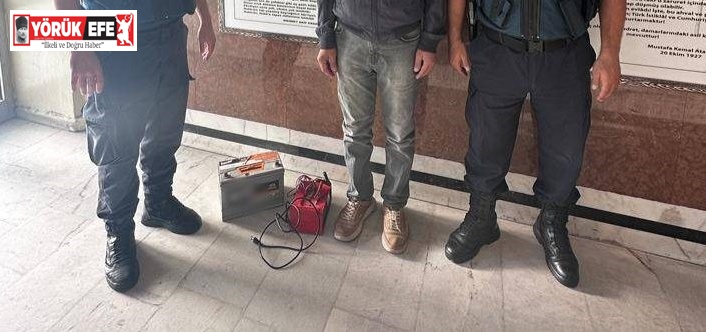 Hırsızlık şüphelisini güvenlik kamerasına takılan görüntüsü yakalattı