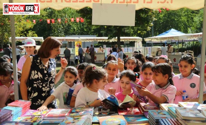 Kitap Kafe’lerden, Efeler Kitap Günleri’ne