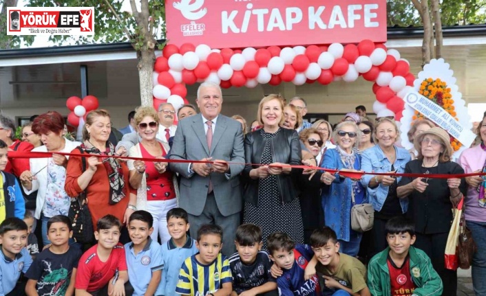 Efeler’de 13’üncü Kitap Kafe Kardeşköy Mahallesi’nde açıldı