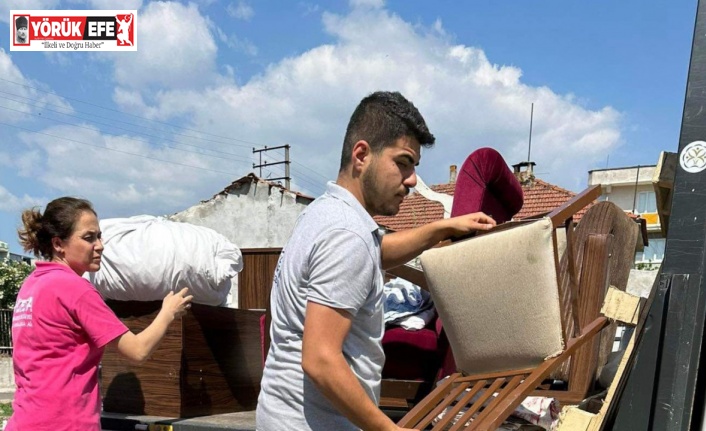 Germencik’te ikinci el eşyalar, ihtiyaç sahiplerine ulaştırılıyor