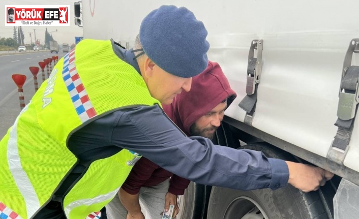 Jandarma 55 aracın trafiğe uygunluğunu denetledi