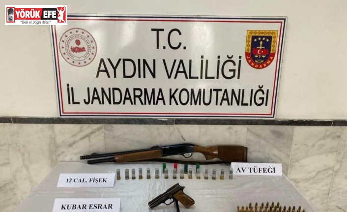 Kuyucak’taki evden uyuşturucu ve silah çıktı