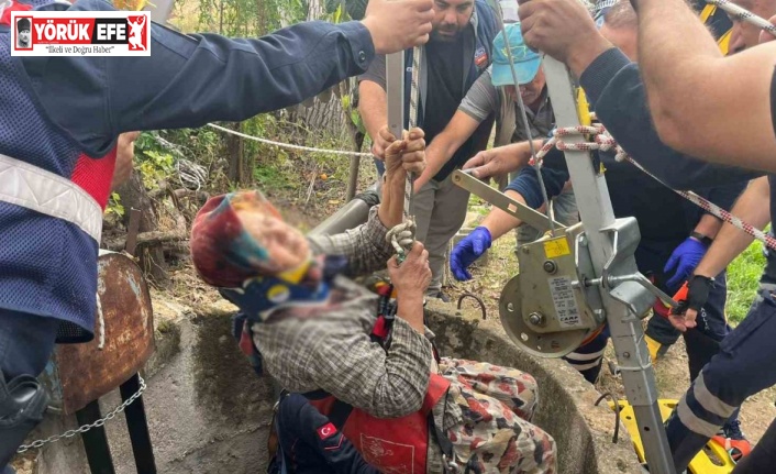 Kuyuya düşen yaşlı kadın itfaiye ekiplerince kurtarıldı