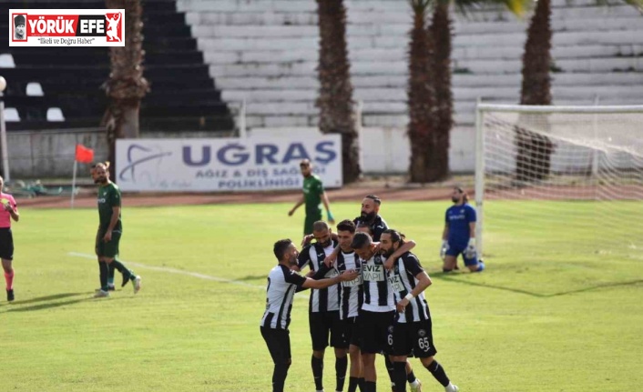 TFF 3. Lig: Kuşadasıspor: 4 - B.Çekmece Tepecikspor: 0