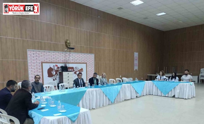 Aile ve Sosyal Hizmetler İl Müdürü Kömürcüoğlu, huzurevi yöneticileri ile bir araya geldi