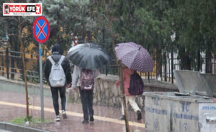 Aydın’da sağanak yağış etkili oluyor