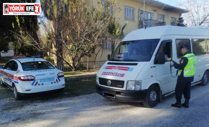 Kurallara uymayan sürücüler, ceza yemekten kaçamadı