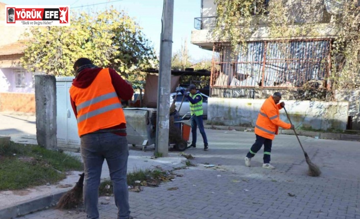 Nazilli Belediyesi Temizli İşleri Müdürlüğü çalışmalarını sürdürüyor