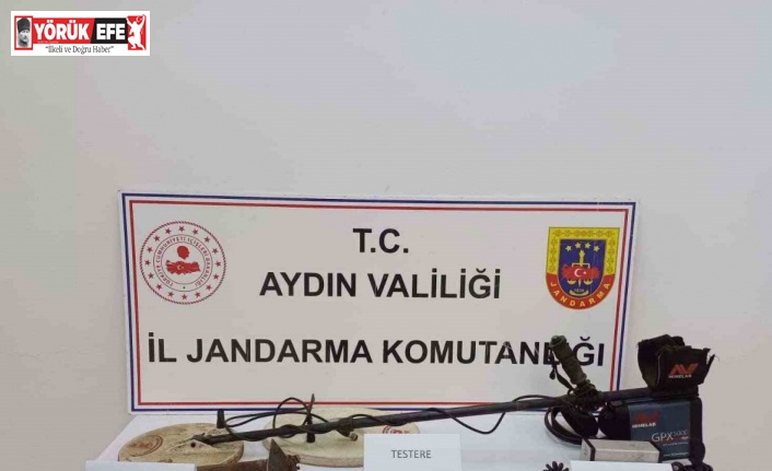 Tarihi eser ararken suçüstü yakalandı