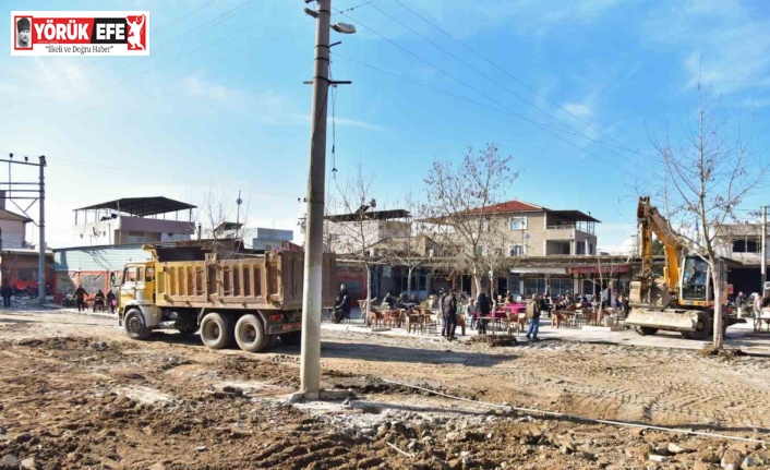 Acarlar’da yeni meydan ve yol çalışmaları hız kazandı