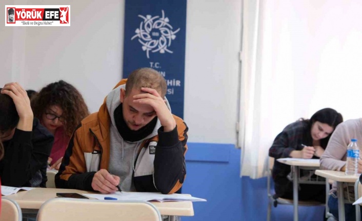 Aydın Büyükşehir Belediyesi memur adaylarının yanında