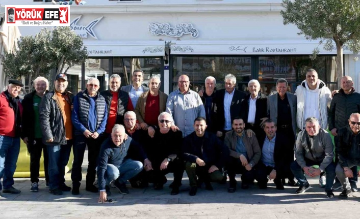 Başkan Ömer Günel efsane futbolcularla bir araya geldi
