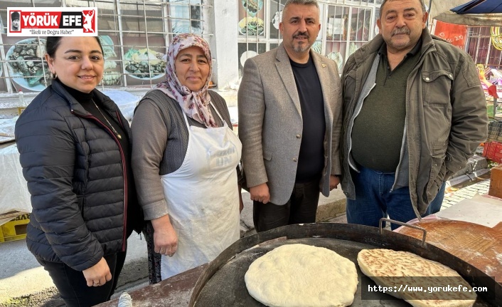 CHP’li Gökmen ”Salı Pazarı Halkımızla Kucaklaştığımız yerdir”