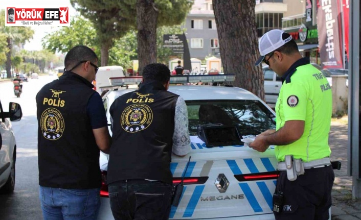 Ehliyetsiz ve plakasız motosiklet sürücüsü cezadan kaçamadı