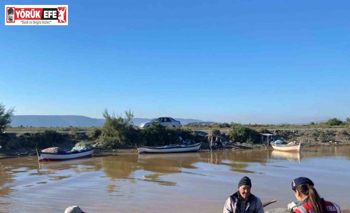 Jandarma balık avcılarını hem denetledi, hem de bilgilendirdi