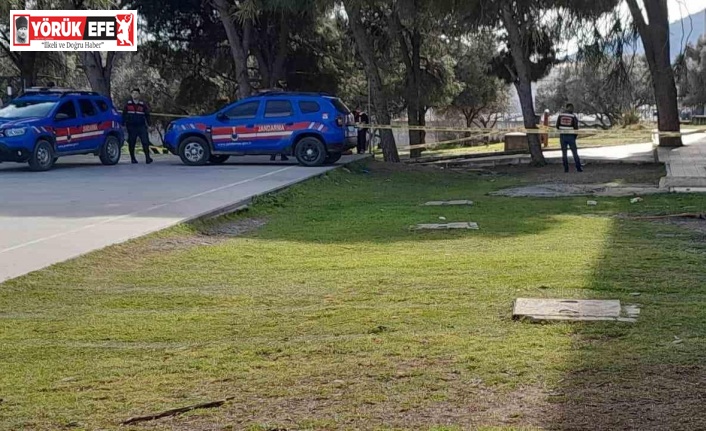 Araç içerisinde ölü olarak bulundu