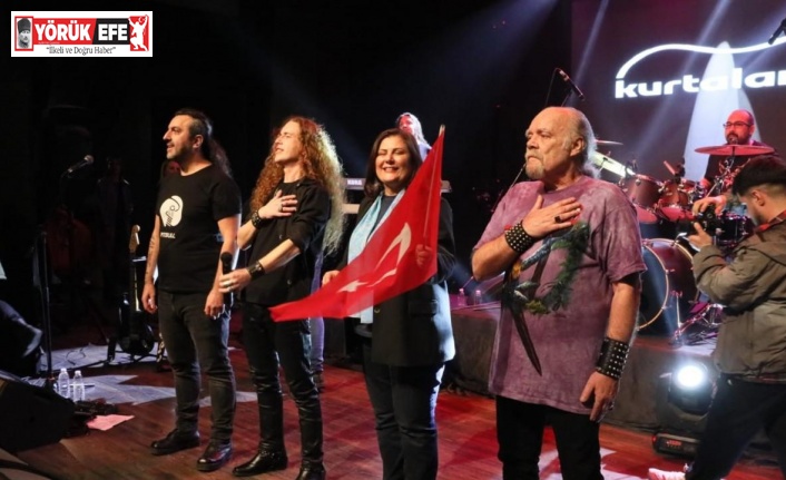 Aydın Büyükşehir, Cem Karaca ve Barış Manço’yu konserle andı