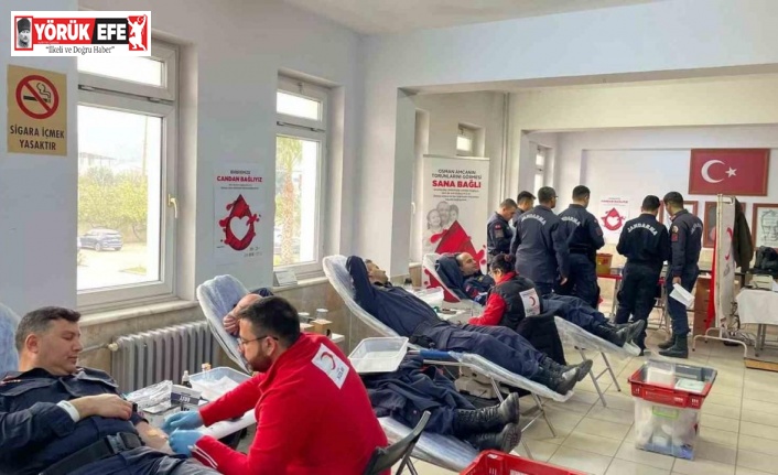 Aydın jandarmasından Kızılay’a kan bağışı