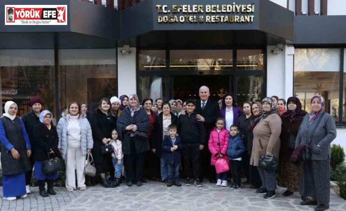 Başkan Atay kadın vatandaşlarla kahvaltıda buluştu