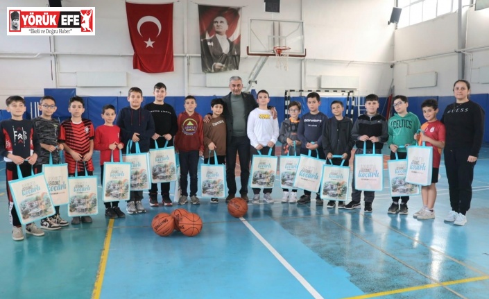 Başkan Kaplan’dan sporculara malzeme desteği