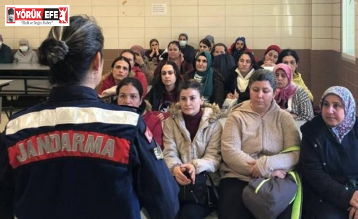 Sökeli kadınlar jandarma tarafından bilgilendirildi