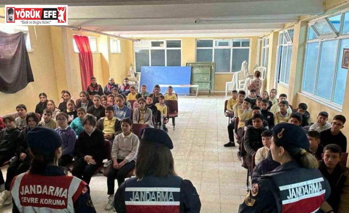 Kuyucak’ta jandarmadan öğrencilere bilgilendirme