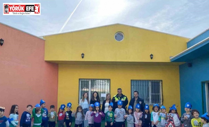 Minik öğrenciler trafik kurallarını eğlenerek öğrendi