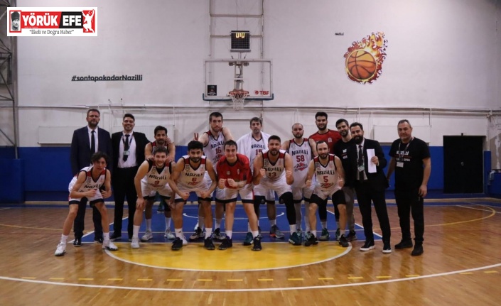Nazilli Belediyespor Basketbol Takımı grubunu lider tamamladı.