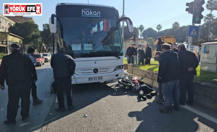 Nazilli’de otobüs motosiklete çarptı: 1 ölü