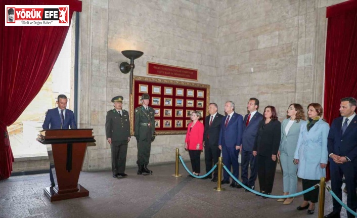Başkan Çerçioğlu, Anıtkabir’i ziyaret etti