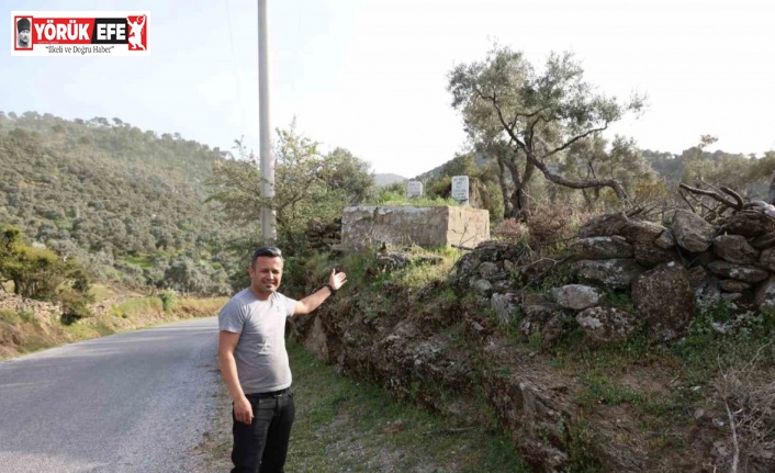 Bu mezarlar görenleri şaşırtıyor, sebebini öğrenenler ise takdir ediyor