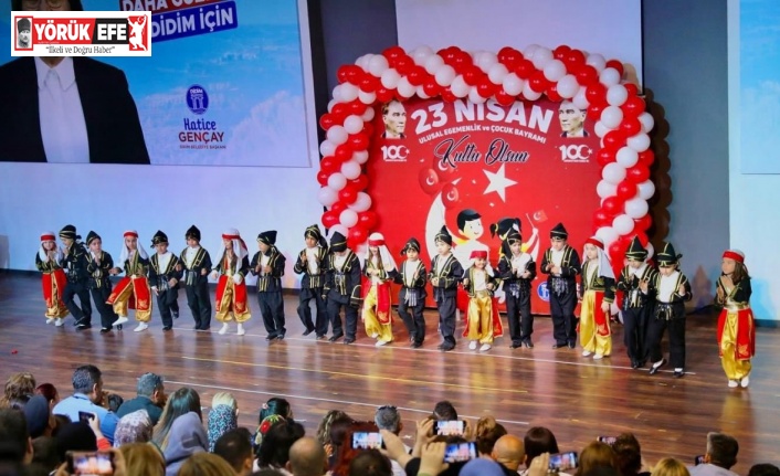 Didim’de kreş öğrencileri 23 Nisan’ı erken kutladı