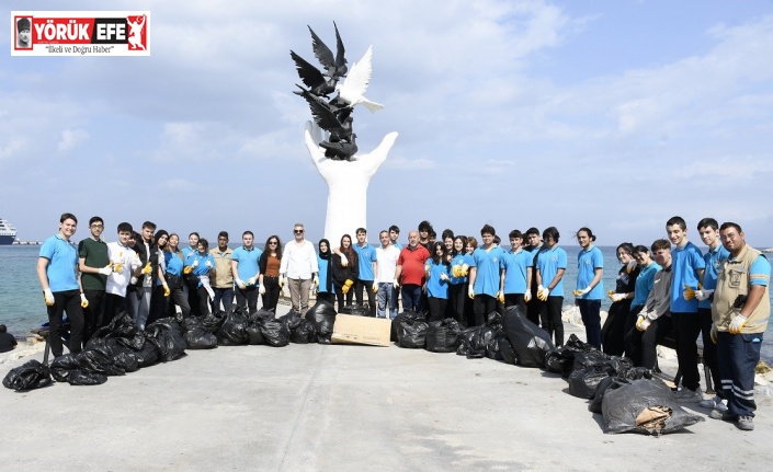 Kuşadası’nda kıyı temizliği yapıldı