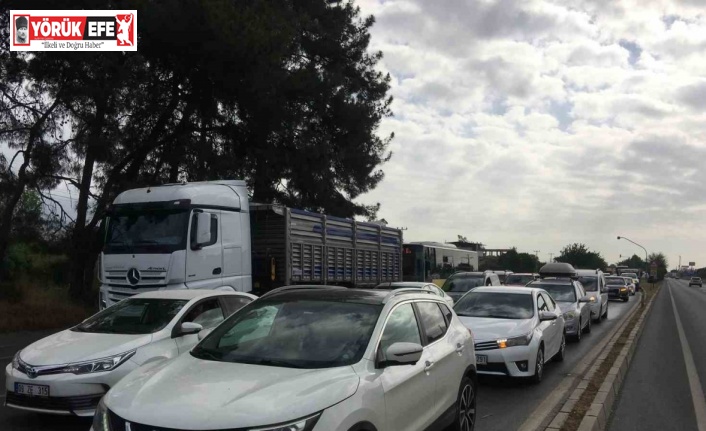 Otoyola girişler kapanınca trafik kitlendi