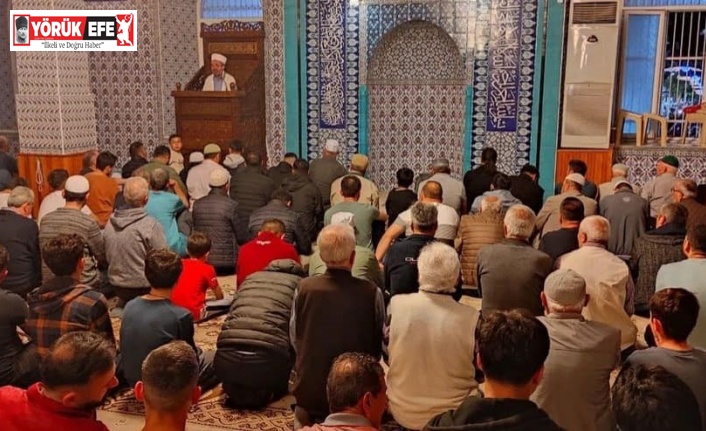 Ramazan ayının son teravih namazı kılındı