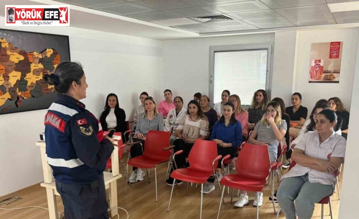 Un fabrikası çalışanlarına Jandarmadan bilgilendirme