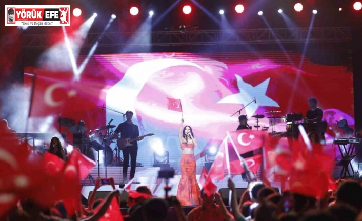 Aydın Büyükşehir Belediyesi 19 Mayıs’ı binlerce Aydınlıyla kutladı