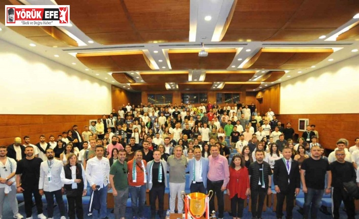 Başkan Kıyanç MSKÜ öğrencileriyle buluştu
