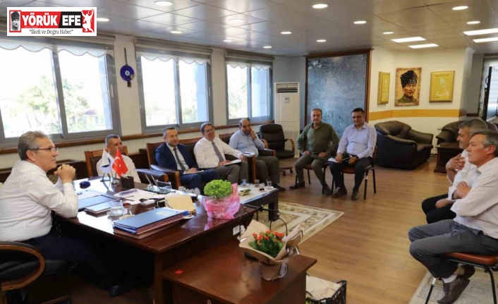 Başkan Tetik, Halk Günü’nde vatandaşın sorunlarını dinledi