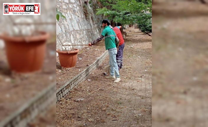 Tabakhane Deresi’nin çevresi temizleniyor