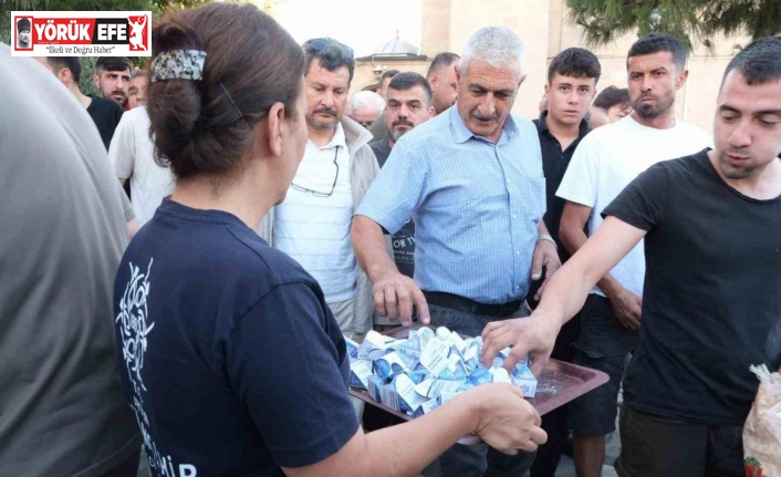 Aydın Büyükşehir Belediyesi vatandaşlarla bayramlaştı