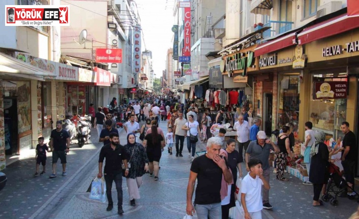 Aydın’da çarşı pazar yoğunluğu