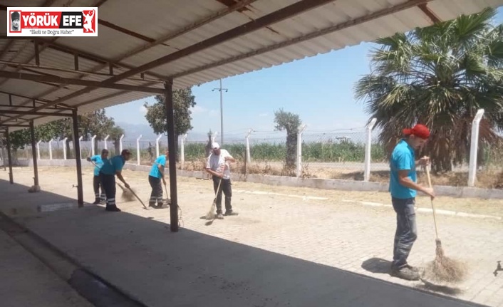 Efeler’de hayvan pazarları bayrama hazırlanıyor