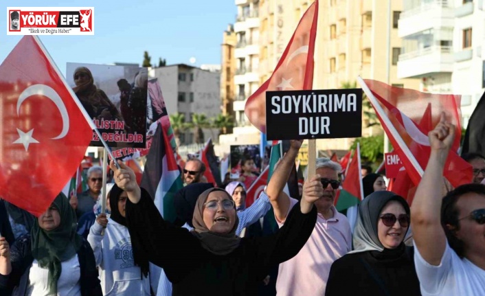 Kuşadası’nda ’Gazze’ye’ destek yürüyüşü